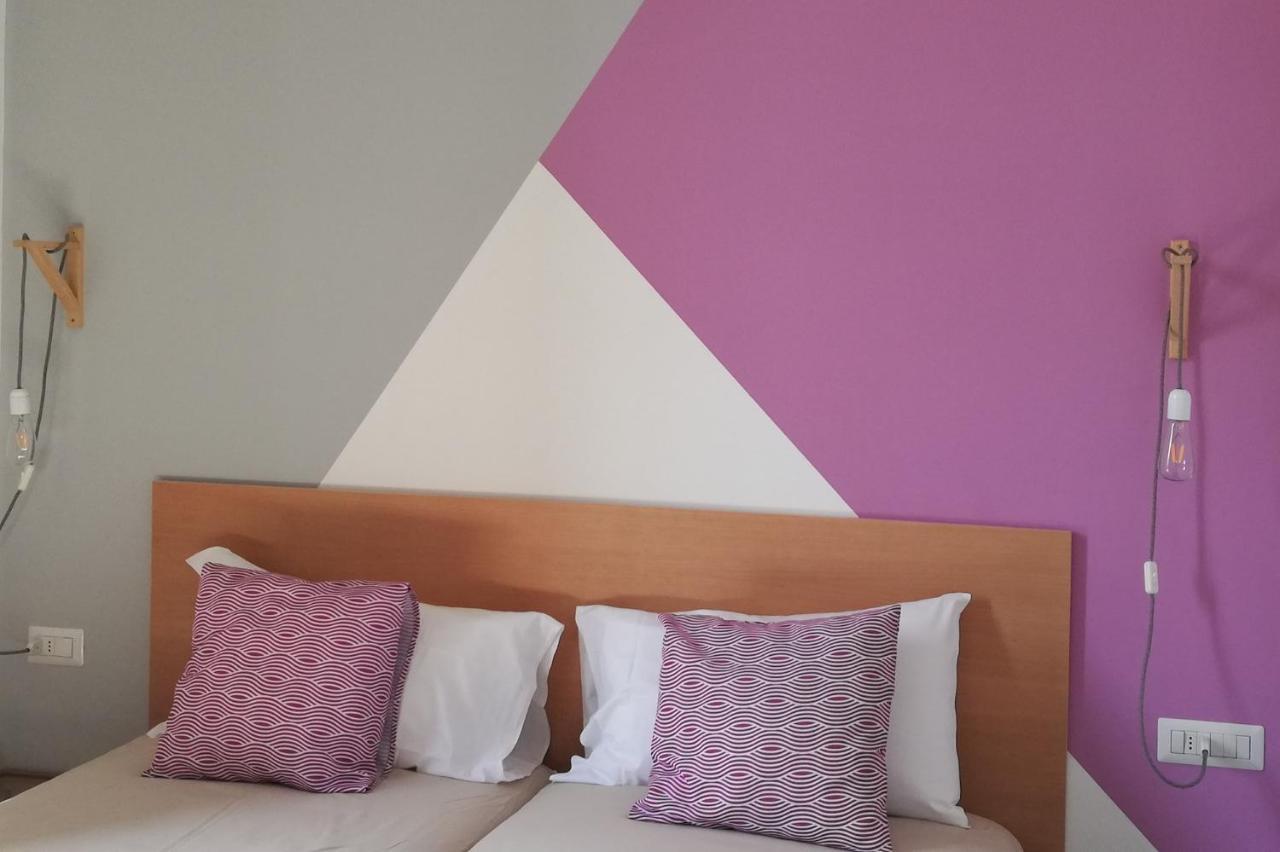 Hotel Elandra Bordighera Bagian luar foto