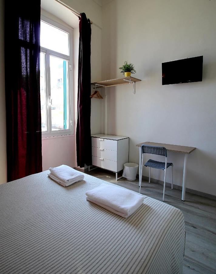 Hotel Elandra Bordighera Bagian luar foto