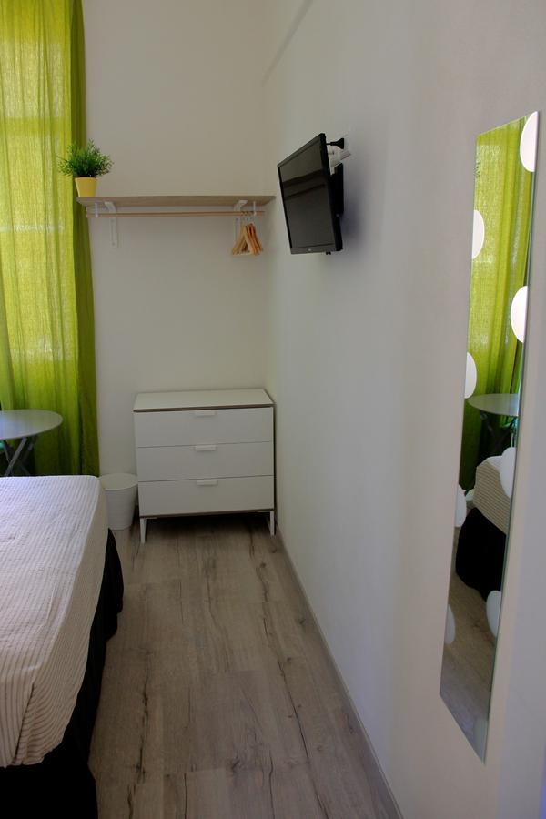Hotel Elandra Bordighera Bagian luar foto